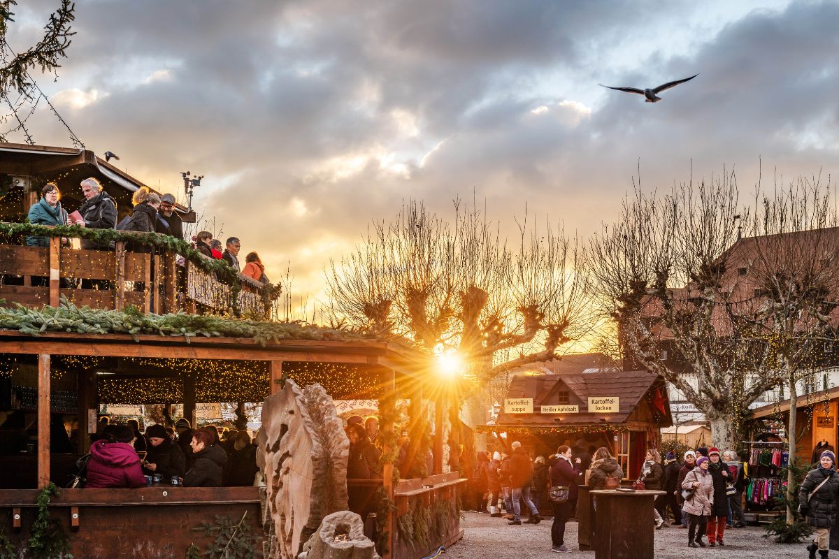Weihnachtsmarkt am Bodensee 2025: Diese 8 Märkte lohnen sich 5 Weihnachtsmarkt am Bodensee 2025: Diese 8 Märkte lohnen sich 2