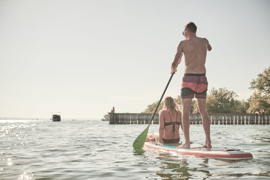 Stand Up Paddling am Naturstrandbad Kressbronn am Bodensee